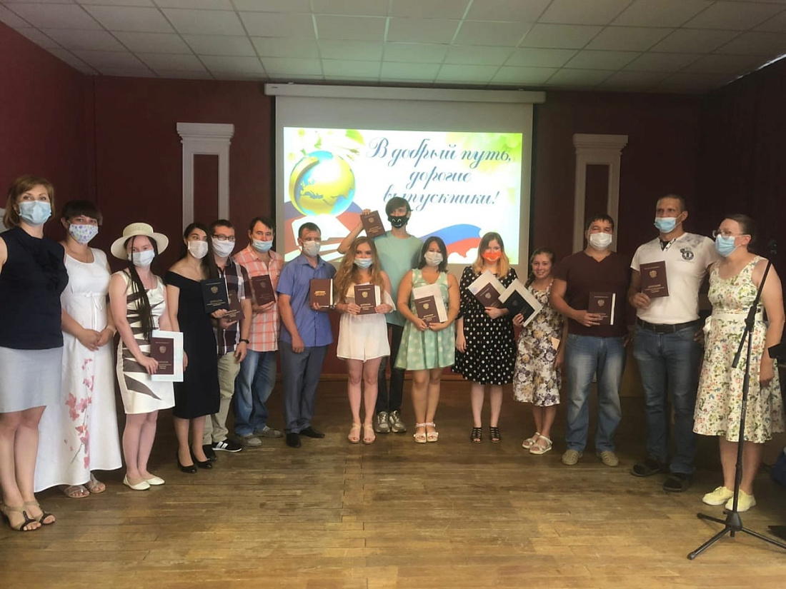  Вручение дипломов выпускникам колледжа 2021