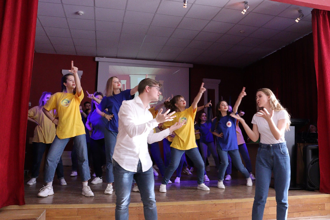 Флешмоб «Я студент УФК» 