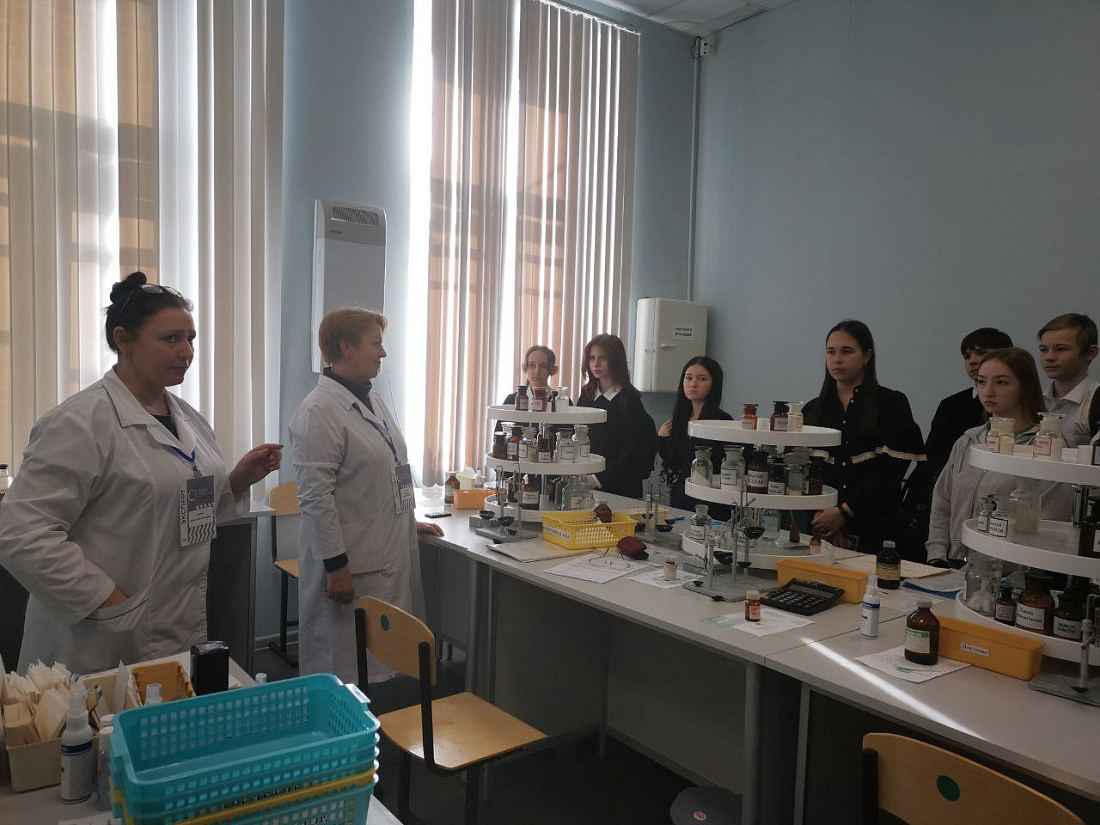 Региональный этап чемпионата Ульяновской области  «Профессионалы». Работа профориентационных площадок ФГБ ПОУ «УФК» Минздрава России.