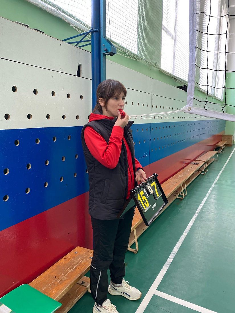 Декада специальностей «Сестринское дело», «Лечебное дело»,  «Медицинский массаж». Спортивное  мероприятие по пионерболу