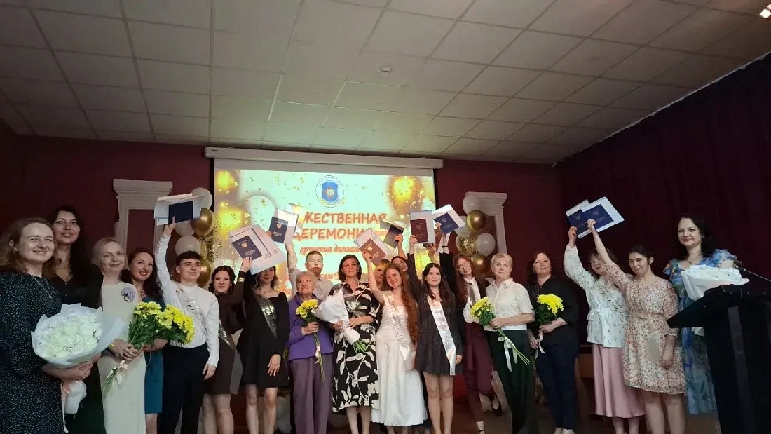 Торжественная церемония вручения дипломов прошла в Ульяновском фармацевтическом колледже
