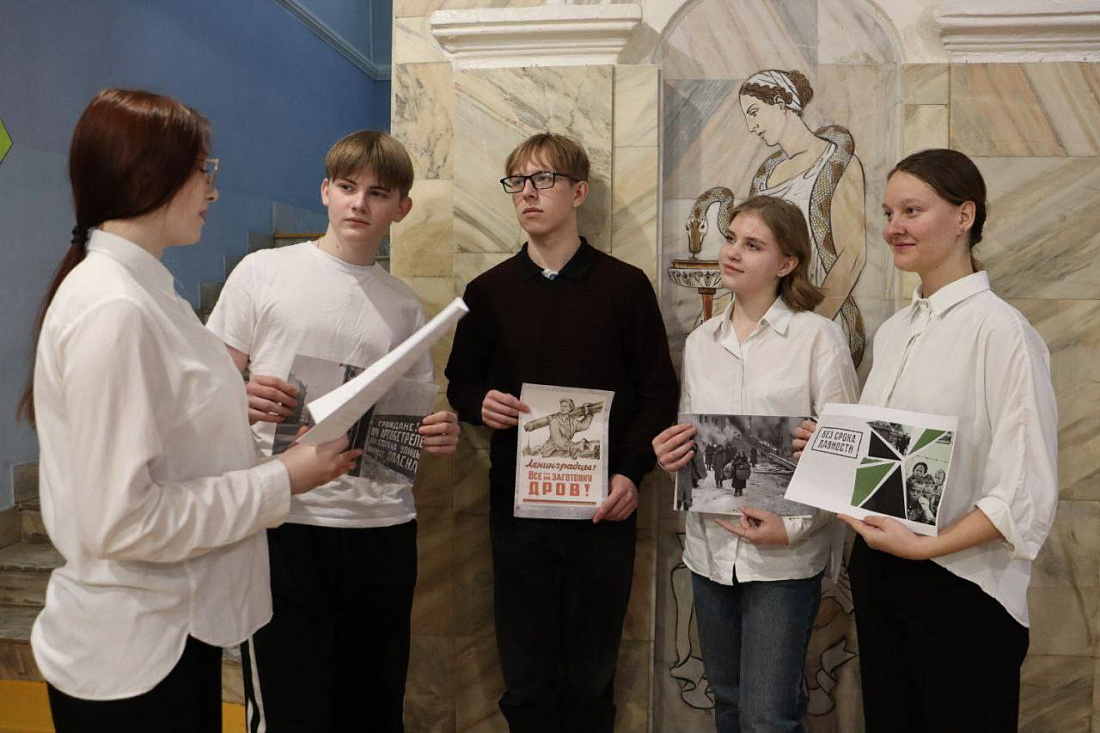 Студенческий  Совет колледжа провёл акцию «Ленинград - свободен!»