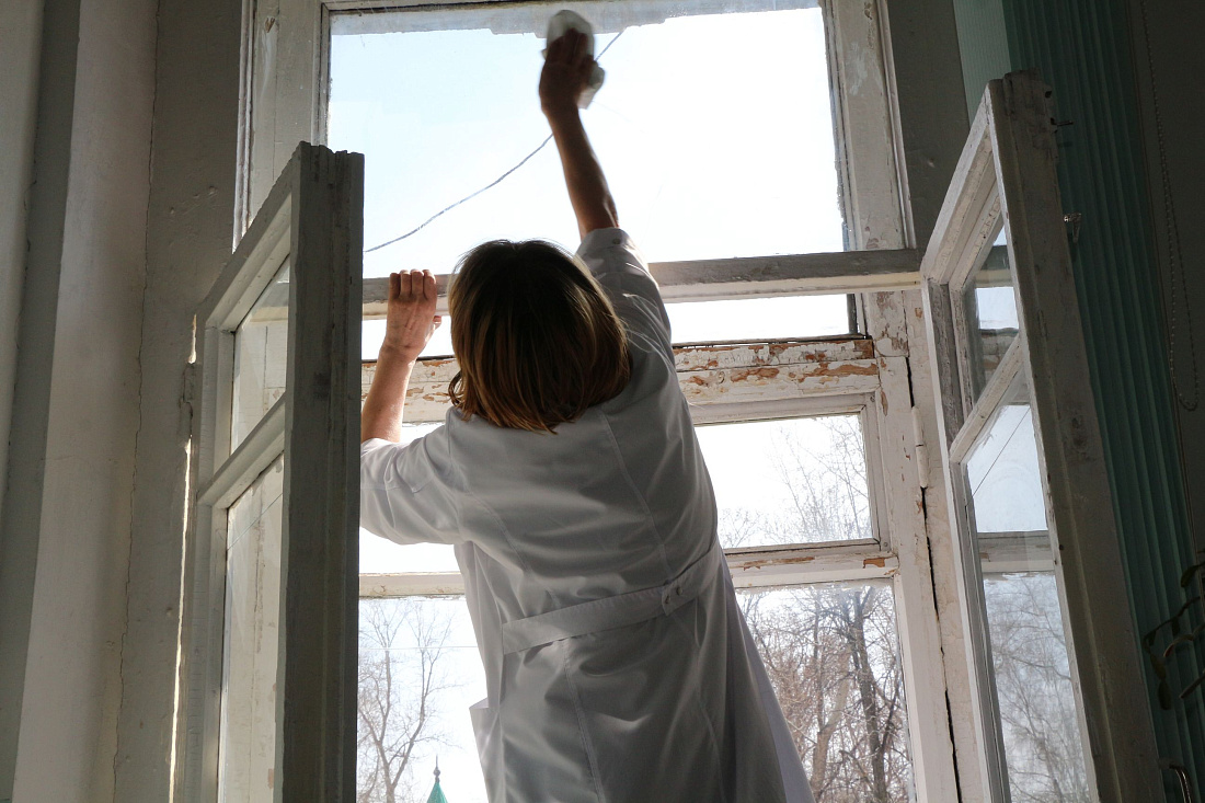 Субботник «Чистый колледж»