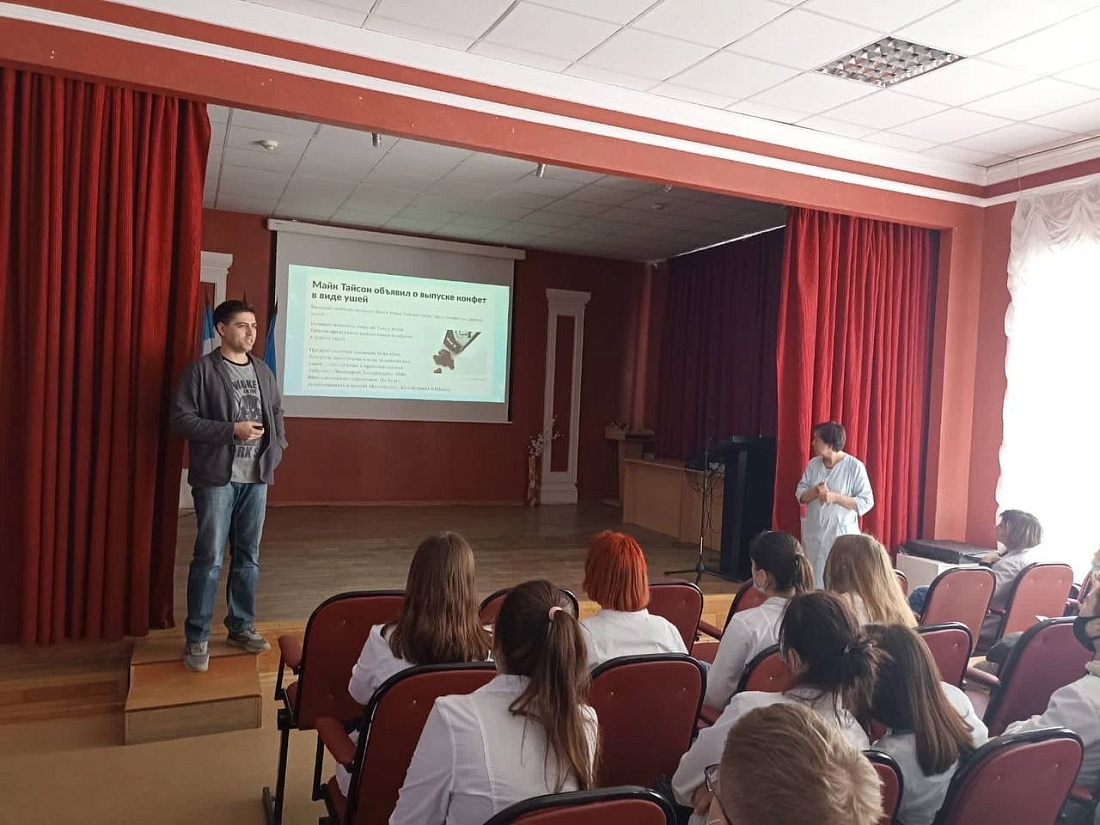 Месячника  ЗОЖ.  Беседы со студентами