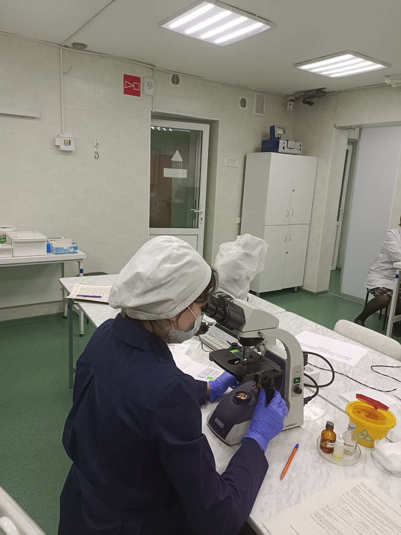 Региональный   этап Всероссийского чемпионатного движения по профессиональному мастерству «Профессионалы». Соревнования по компетенциям «Фармацевтика» и «Лабораторный медицинский анализ».  2-ой день.