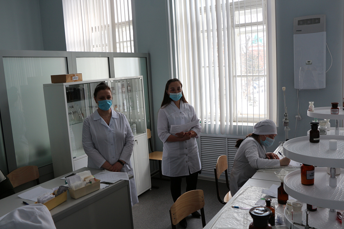 Итоги областного конкурса «Мастер – золотые руки» по специальности среднего профессионального образования 33.02.01. Фармация - регионального этапа Всероссийской олимпиады профессионального мастерства