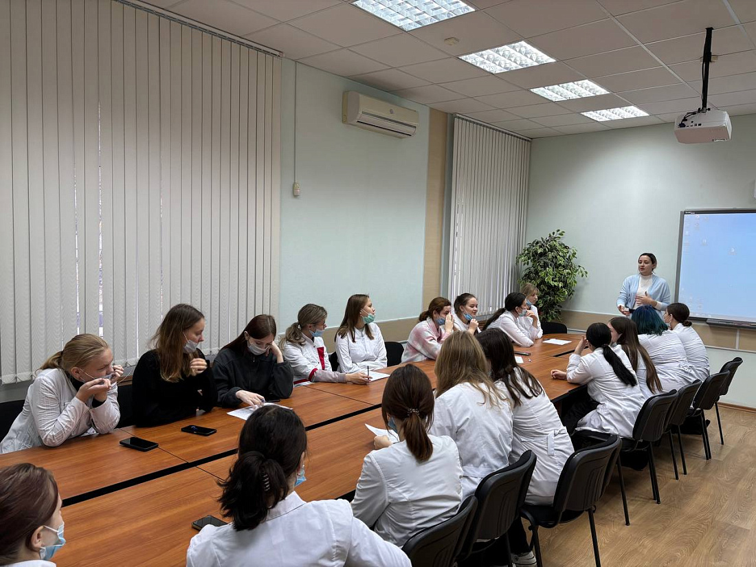 Служба  содействия трудоустройству выпускников колледжа.  Форсайт-сессия