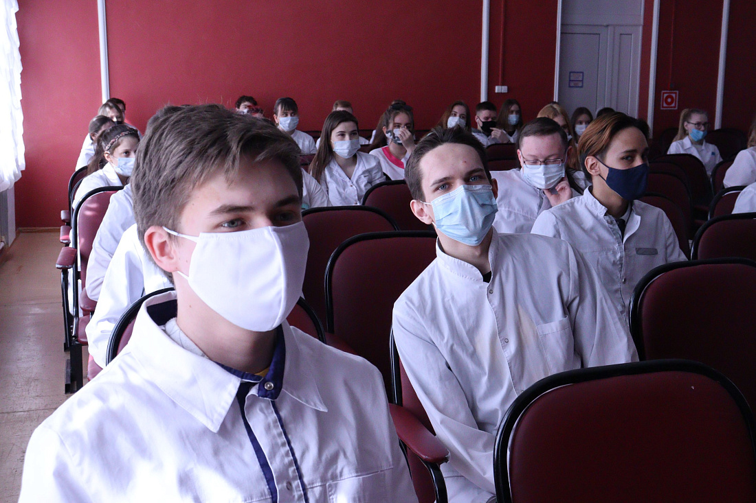 Парламентский урок. Встреча с депутатом Государственной Думы Куринным А.В.