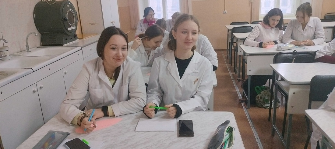 Декада  специальности «Фармация». Занятие - конференция «Химия и экология» среди студентов 2 курса специальности 33.02.01 Фармация