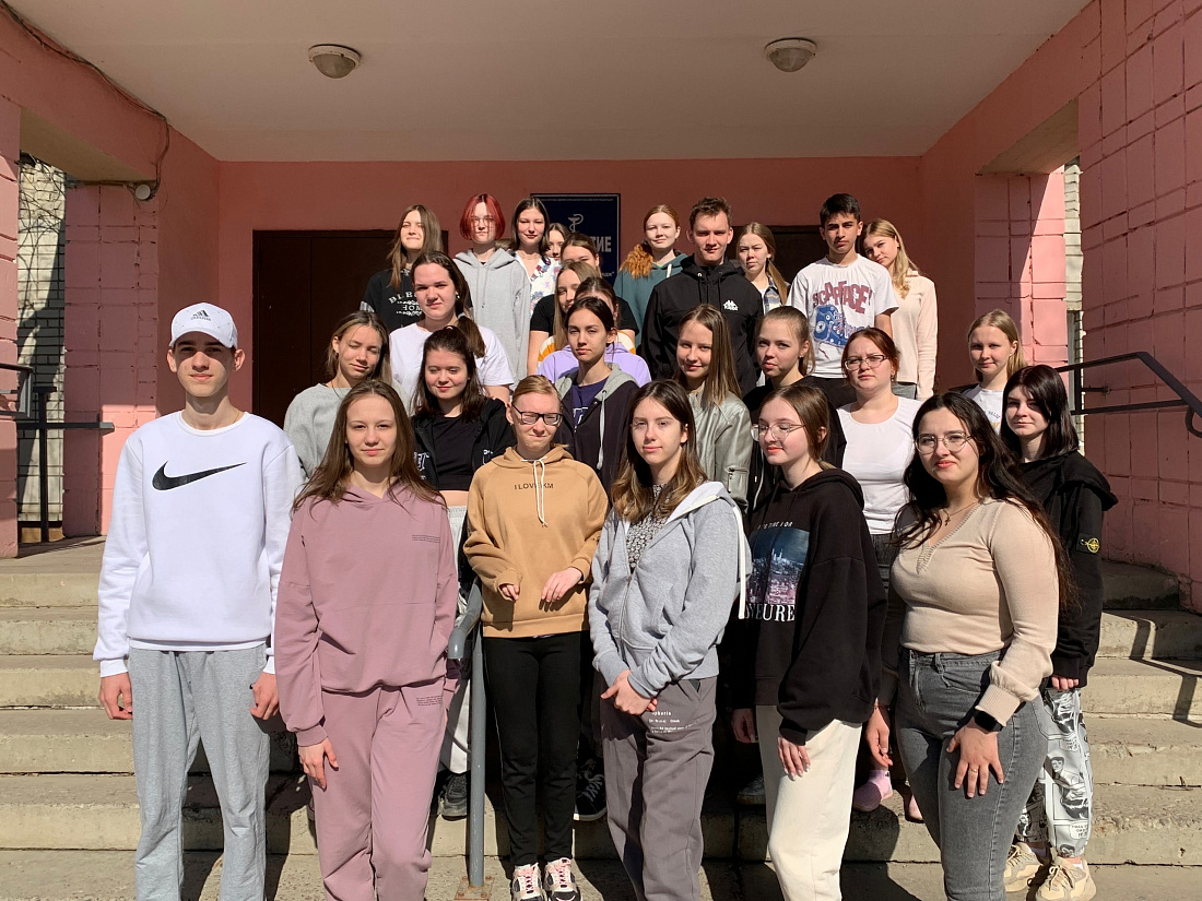 День космонавтики. Танцевальный  флешмоб «Поехали!»