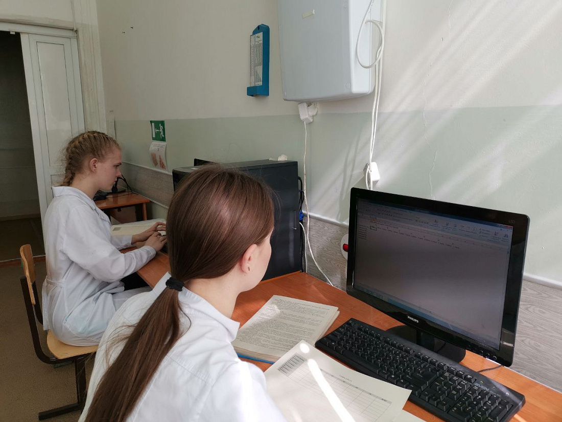 Региональный   этап Всероссийского чемпионатного движения по профессиональному мастерству «Профессионалы». Соревнования по компетенциям «Фармацевтика» и «Лабораторный медицинский анализ».  2-ой день.