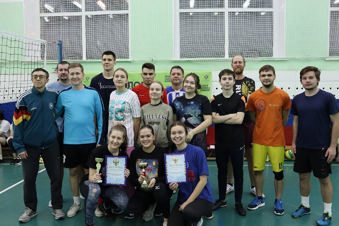 Товарищеские  соревнования по волейболу среди студентов с ограниченными возможностями по слуху