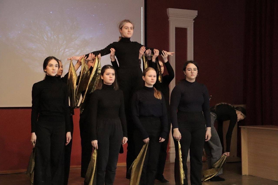 Праздничный концерт, посвящённый Дню защитника Отечества