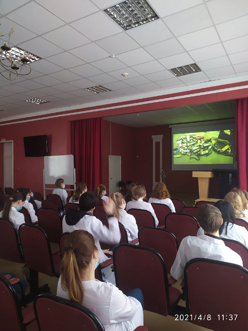 Месячник здорового образа жизни. Беседа «Молодежь на волне здоровья»