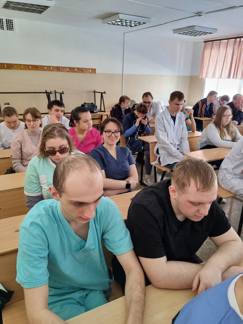 Встреча специалистов Регионального центра поддержки и сопровождения предпринимательства  «Мой бизнес»» со студентами специальности «Медицинский массаж».  