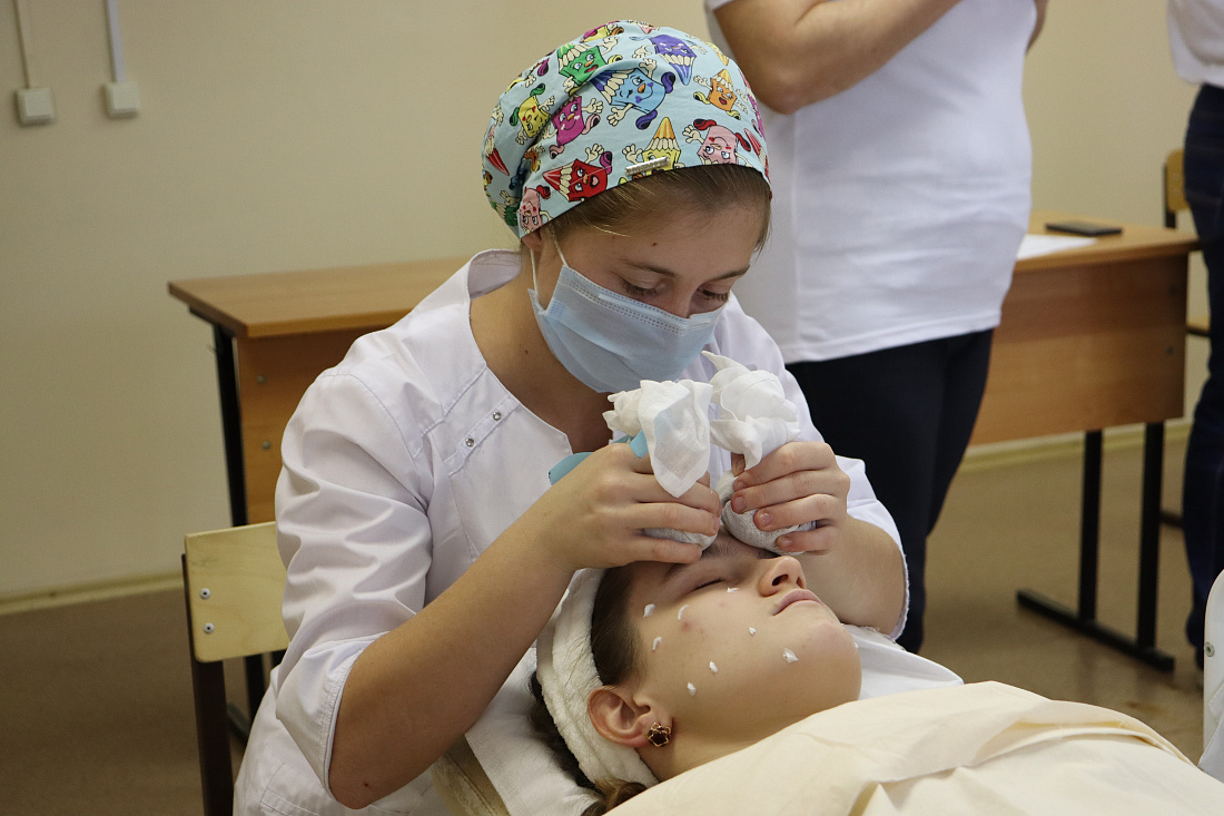 V региональный чемпионат «Абилимпикс-2020».  Компетенция «Массажист». Итоги.