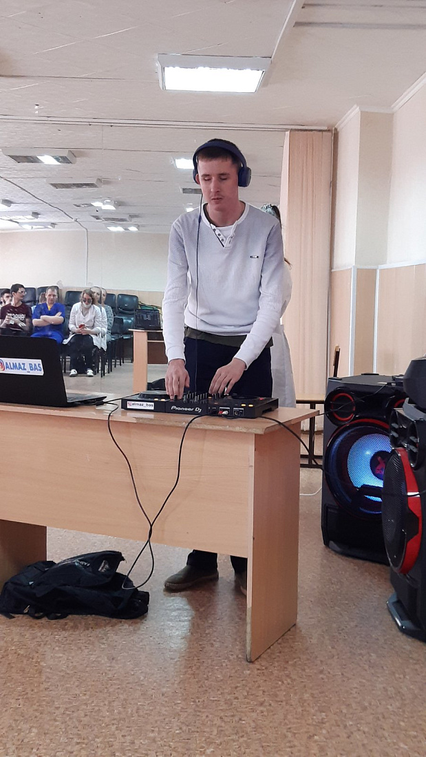 Декада специальностей «Сестринское дело» «Лечебное дело», «Медицинский массаж». «Музыкальная шкатулка»