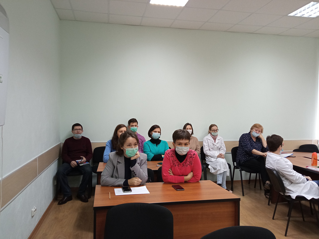 Занятие  в Школе педагогического мастерства 