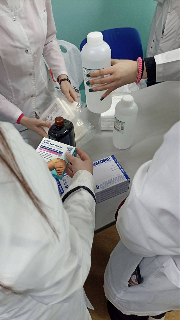 СБОР ГУМАНИТАРНОЙ ПОМОЩИ ПРОДОЛЖАЕТСЯ 