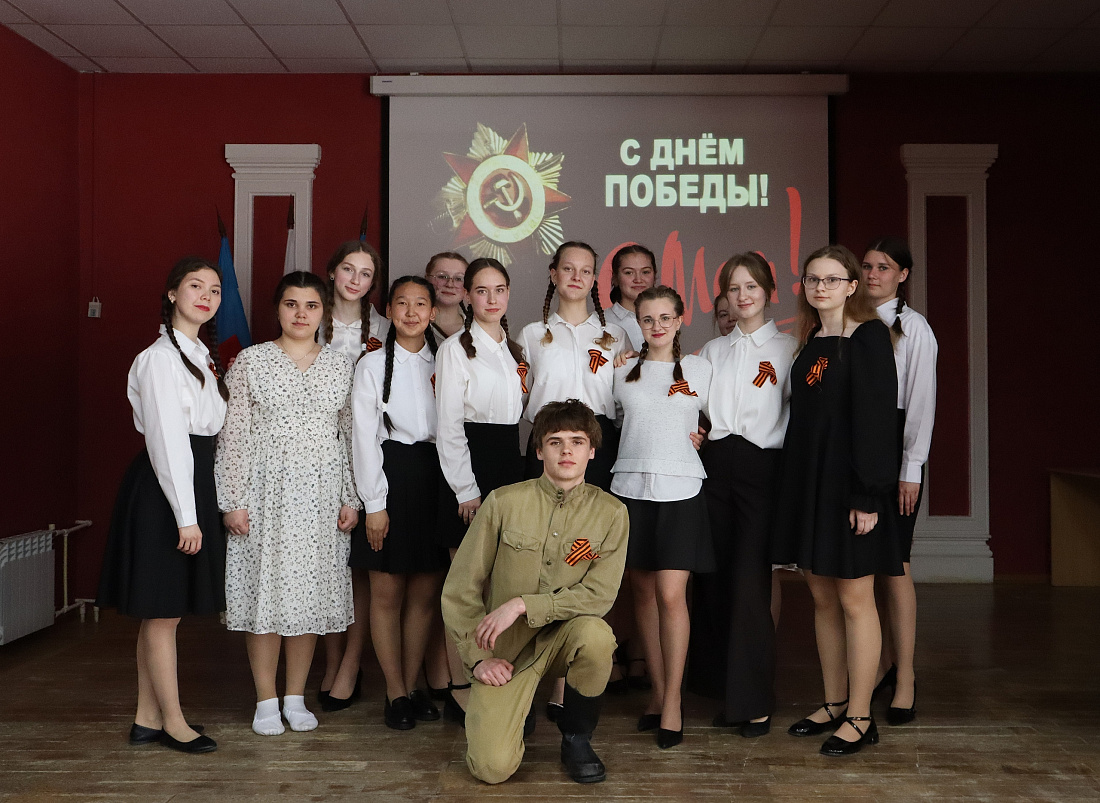 В колледже прошёл концерт в честь 81-й годовщины Великой Победы