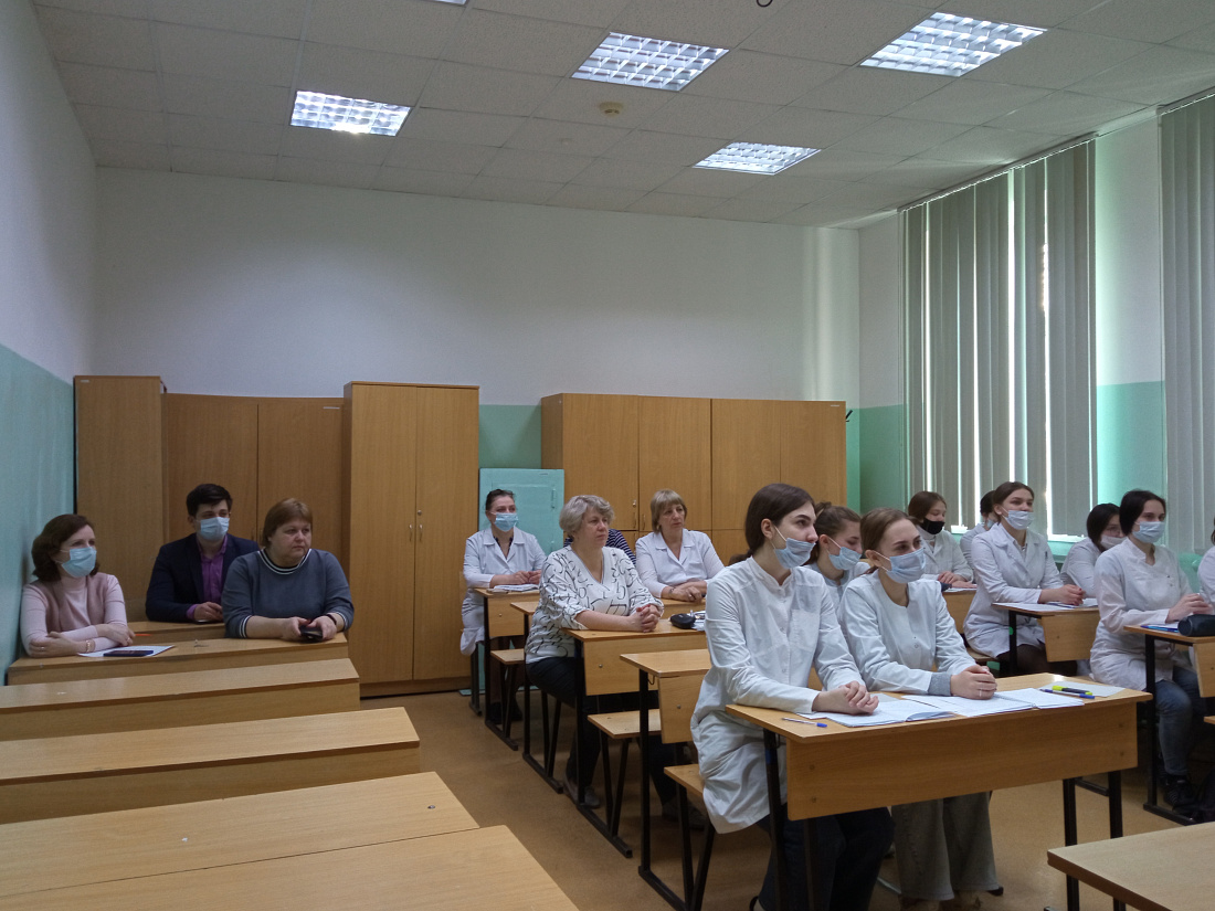 Открытое  занятие по английскому языку на тему «Ткани»