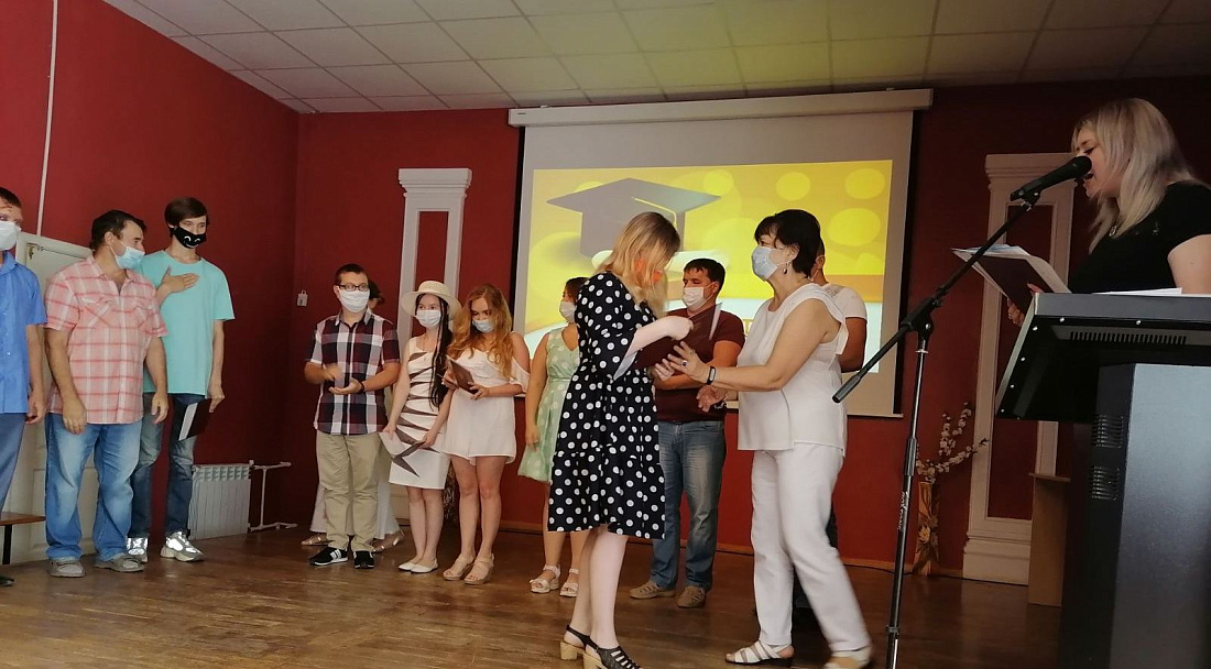  Вручение дипломов выпускникам колледжа 2021