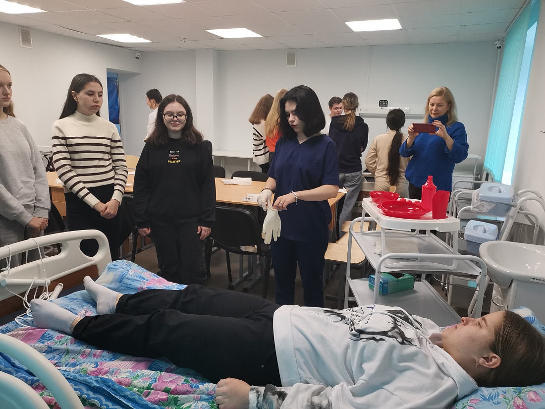 Профессиональные пробы для школьников  МБОУ «Губернаторский лицей № 100» 