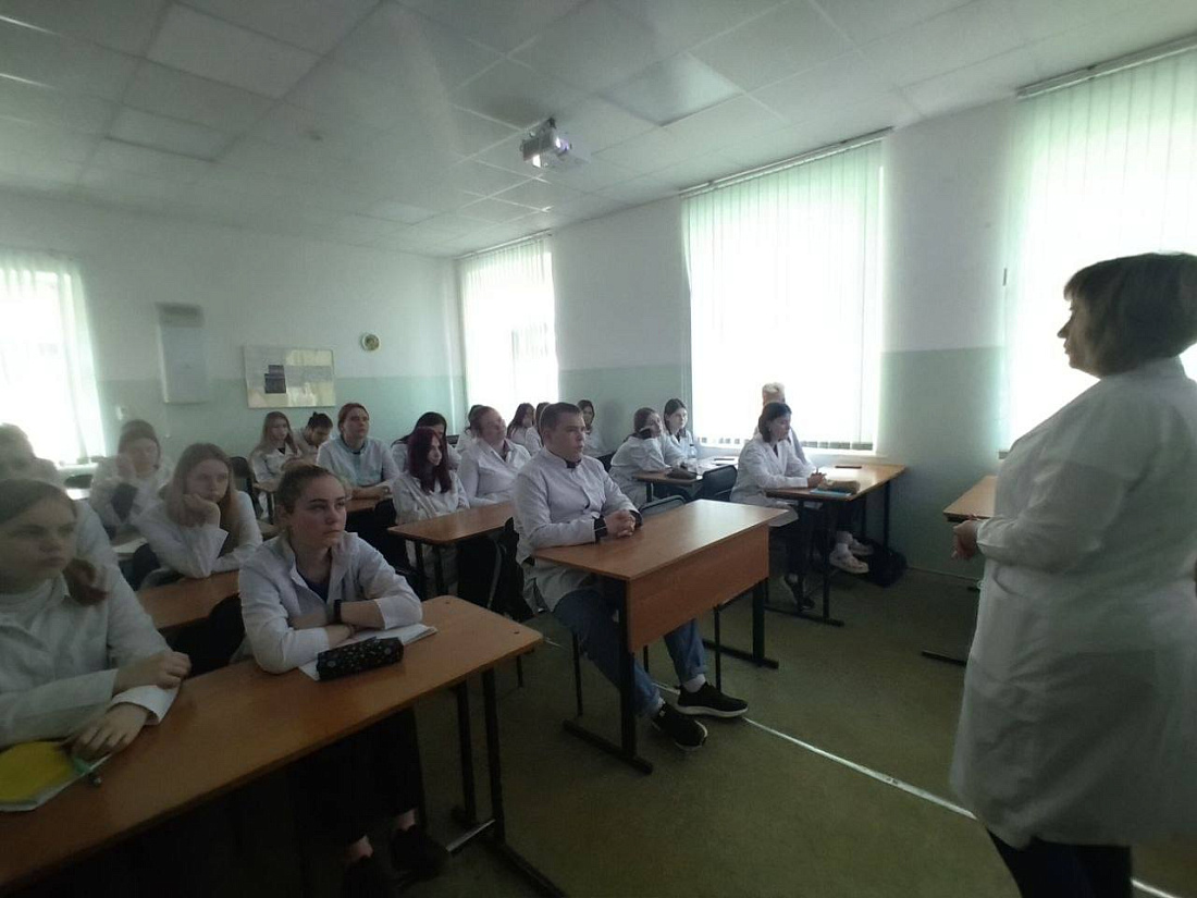 Встреча студентов со специалистом ГУЗ «Ульяновской областной клинической наркологической больницы» 