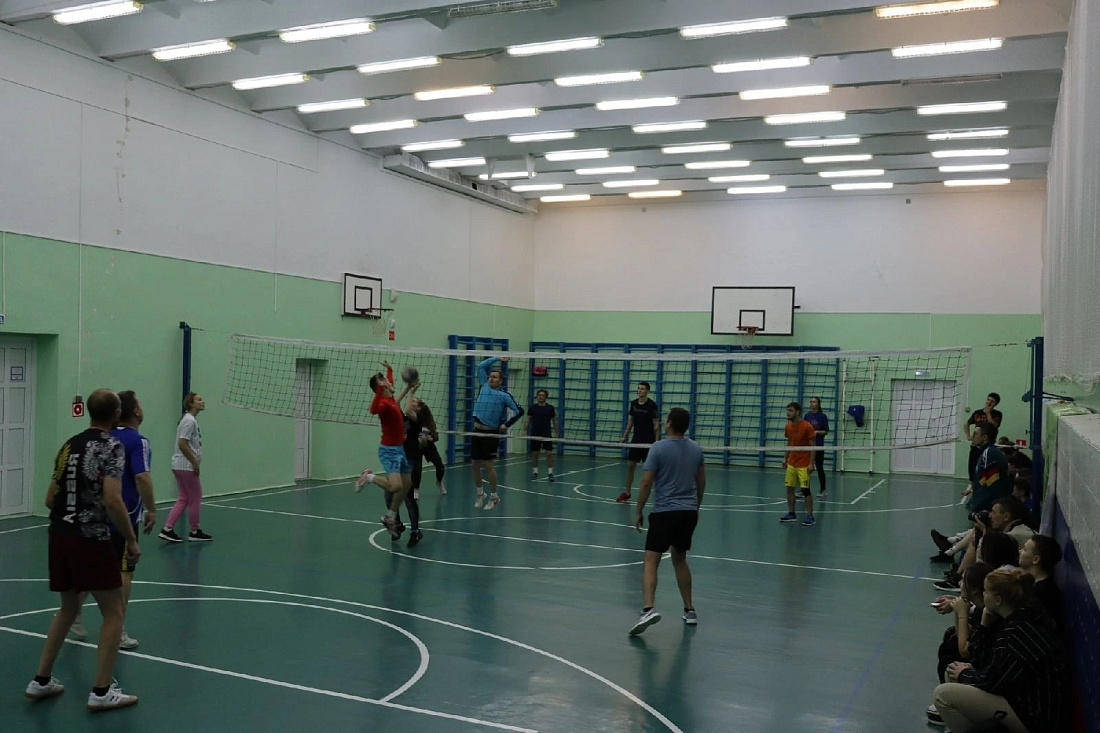 Товарищеские  соревнования по волейболу среди студентов с ограниченными возможностями по слуху