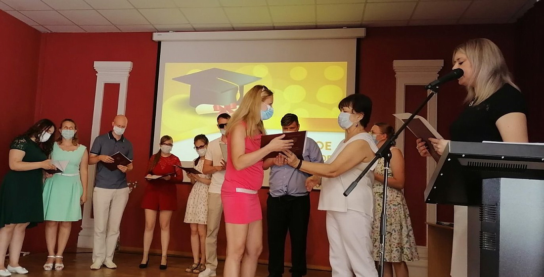  Вручение дипломов выпускникам колледжа 2021